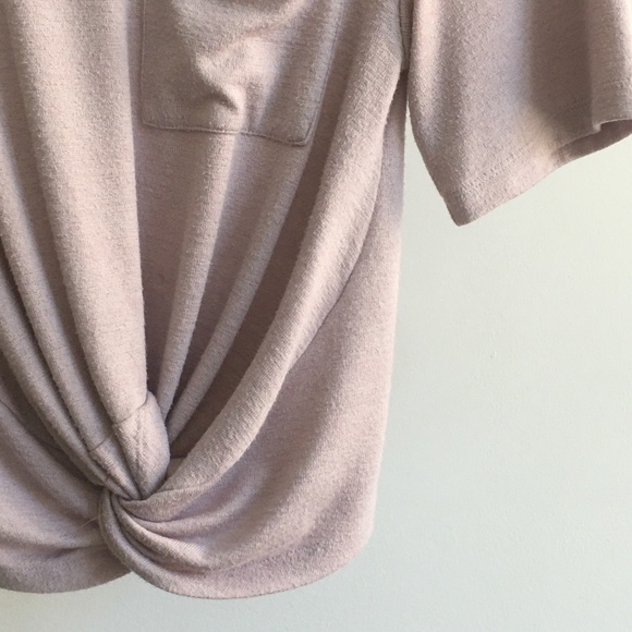 ✨ Wilfred Free SUBAH T-SHIRT ✨ - Picture 2 of 6